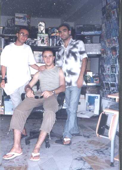 houcin ghomari et adnen ghomari ( les amis)
