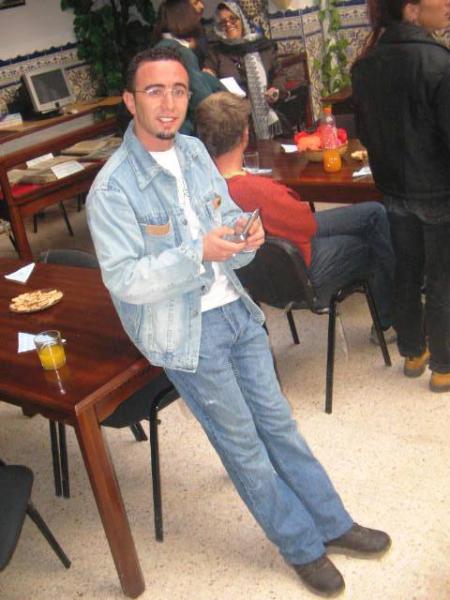 zoheir avec les etranger ASSOCIATION EL MOUAHIDIA 2006
